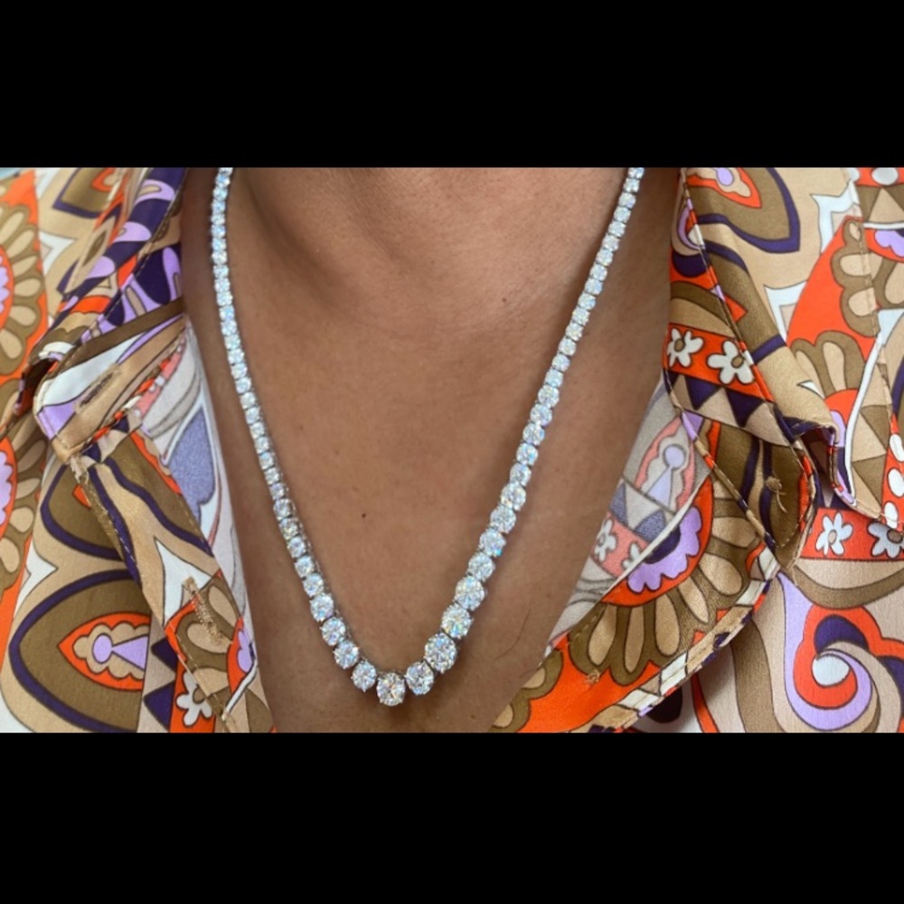 42 carat’s Moissanite necklace